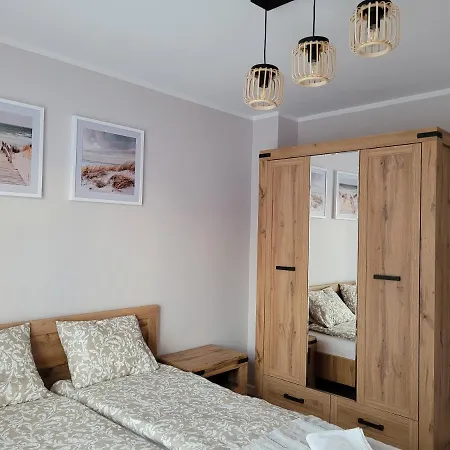 Apartament Wsrod Kasztanow Puck Esterno foto