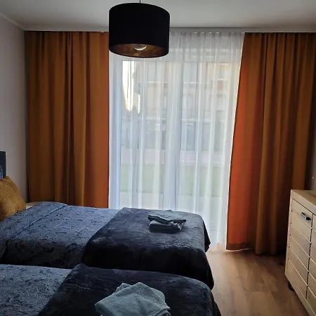 Apartament Wsrod Kasztanow Puck Esterno foto