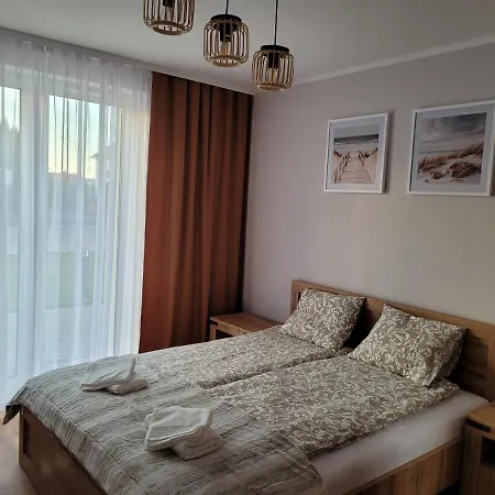 Apartament Wsrod Kasztanow Puck Esterno foto